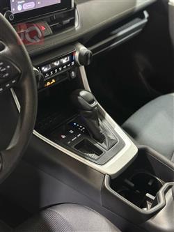 تويوتا راف 4